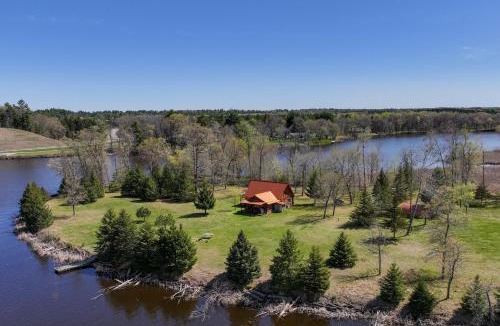 Nekoosa House | Private Island Escape < 6 Mi to Sand Valley Golf