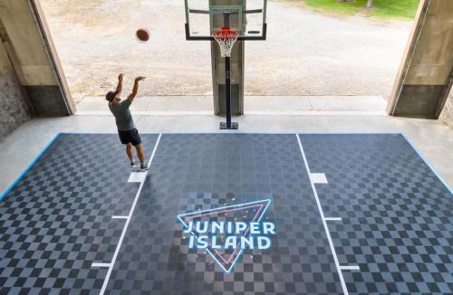 Rigby House | Private Island Fire Pit & Arcade