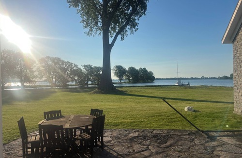 Cape Vincent House | Private Island Retreat on Grenadier Island – 5 Bedrooms, Dock, Pet-Friendly