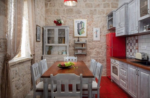 Cove Rogacic Villa | Private Island Villa Ligero – Vis