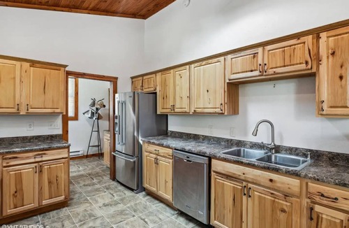 Dixon House | Private Islandnn