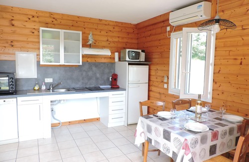 Peyrusse-Grande House | Private Jacuzzi Spa - Private swimming pool (summer) - Air conditioning - Chalet Mélèze Gers