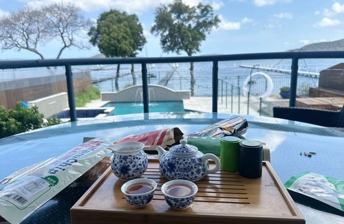 Tascott House | private jetty, 180 degree full sea view