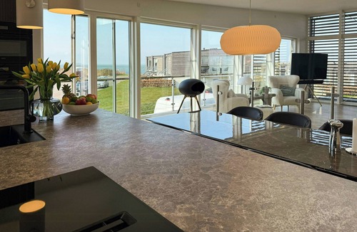 Stege Apartment | Private jetty and sea view by Stege