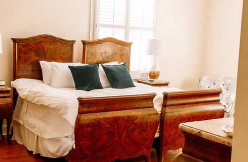 Edenton Bed & Breakfast | Private King Suite 2nd Floor Boutique Edenton Bed & Breakfast