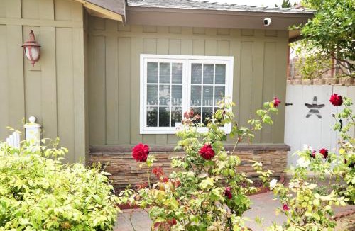 La Jolla Mesa House | PRIVATE La Jolla Guest Suite