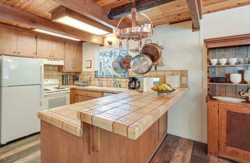 Glencoe House | Private Lake Access: Pet-Friendly Home in Arnold!