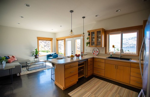 Manson House | Private Lake Chelan Getaway