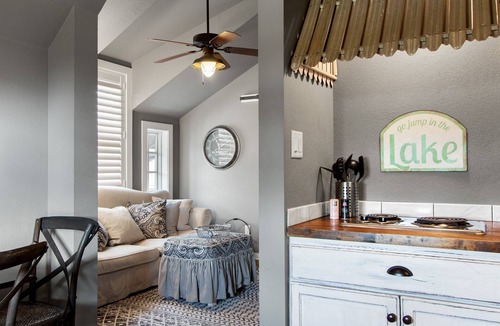 Granbury Apartment | Private, Lake-Front, Guest Suite on Lake Granbury, near downtown!