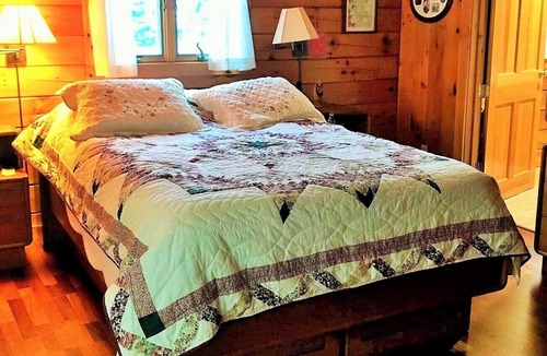 Morgan House | Private Lake Front Property - Ruby's Lake House