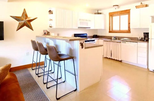 Grand Lake Cabin | Private Lake Getaway with Kitchen