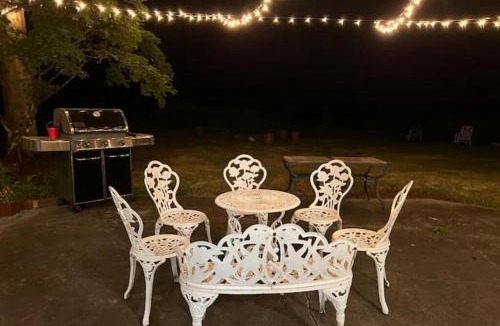 South Hill House | Private Lake House