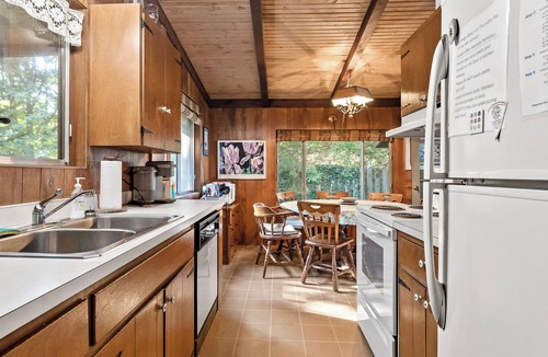 Holland House | Private Lake Michigan Beach Access