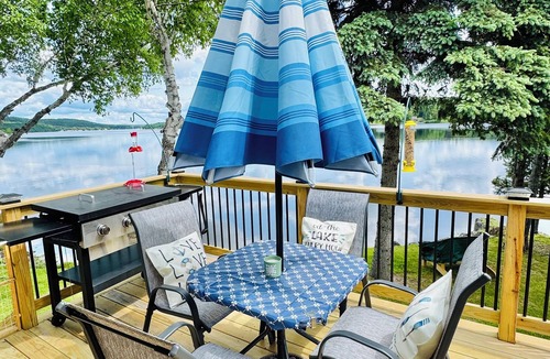 Eagle Lake Cabin | Private Lakefront Cabin