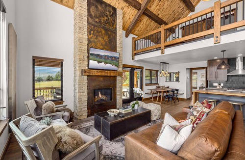 Estes Park Cabin | Private Lakefront Cabin - Jacuzzi, Indoor/Outdoor Fireplace, Two Large Patios,