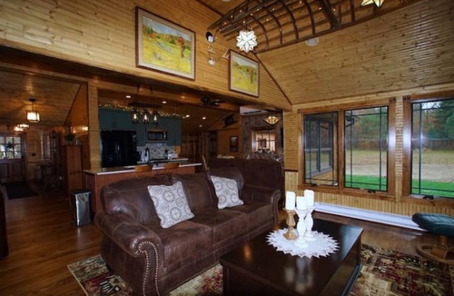 Forestport Cabin | Private Lakefront Cozy Cabin