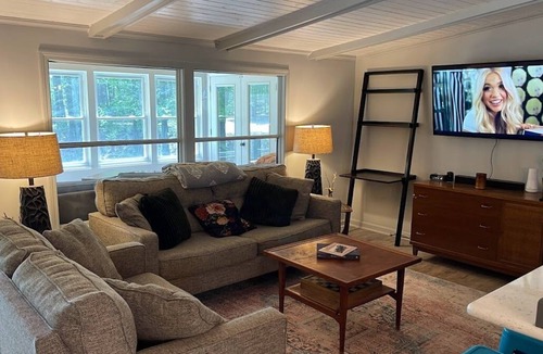North Shore Acres House | Private Lakefront Retreat, Centrally Located, Quiet Cove, Private Dock & Launch