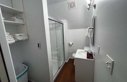 Sedro-Woolley House | Private lakefront paradise.