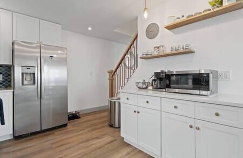 Town of Ledyard House | Private Lakeside Cottage w/Sauna