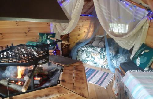 Renac Cabin | Private Lakeside Retreat