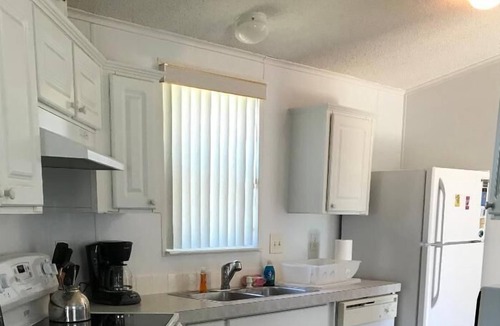 Pine Island Center House | Private Living on Pine Island