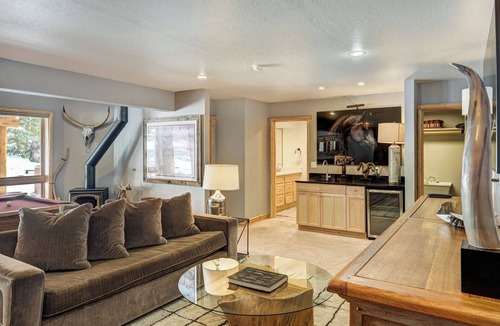 Blue River Cabin | Private log cabin in the woods with everything you come to Colorado for