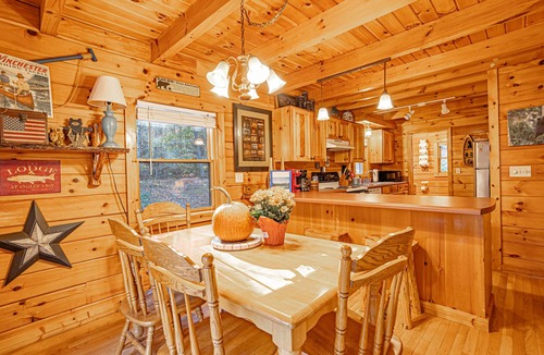 Lake Lure Cabin | Private log home with lake/beach/River/Mountains/HOT TUB/Canoes/Pets.