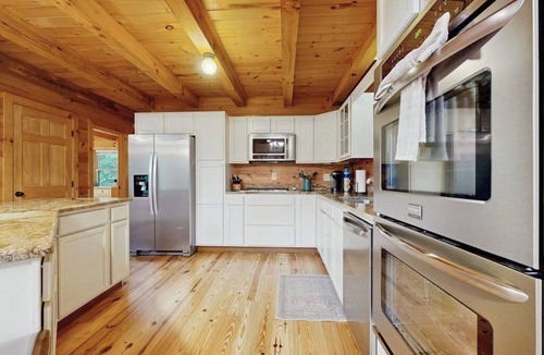 Bryson City Cabin | Private log house on 63 acres, riverfront, fireplace, pool table, gameroom, AC