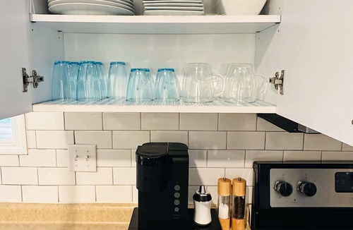 Charleston Apartment | Private luxury studio- 10 mins downtown and Folly