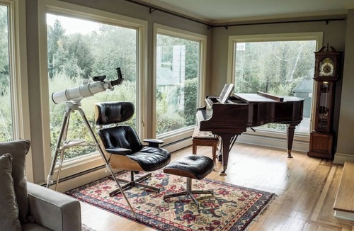 Blawenburg House | Private Luxurious Canal Estate