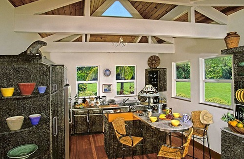 Pauwela House | Private, Luxurious Dream Home with Swimming Pool, Permitted