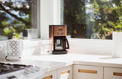 Lummi Island House | Private Luxury Home- Sea/Forest!