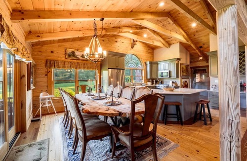 Point Pleasant Apartment | Private Luxury Log Cabin