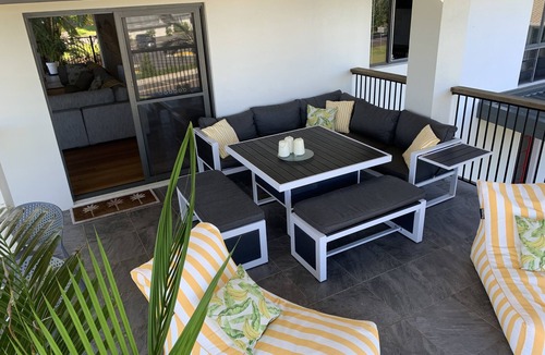 Mission Beach Villa | Private Luxury Villa with Resort Pool