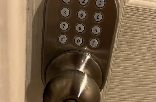 Oakley House | private master bedroom suite