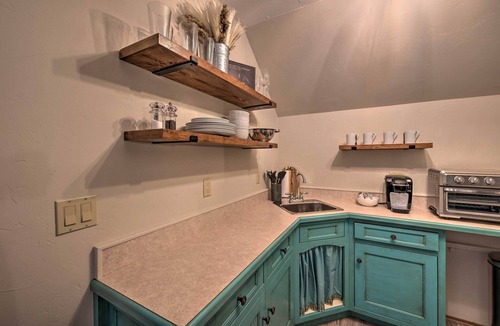 McCall Apartment | Private McCall Apartment w/Mountain View!