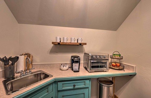 McCall Apartment | Private McCall Apartment w/Mountain View!