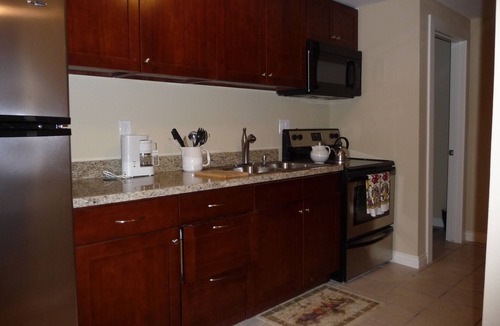 Kenmore House | Private MIL Apartment in Serene Pacific Northwest Setting