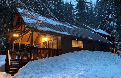 Easton Cabin | Private Mountain Cabin at Kachess Lake
