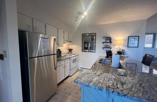 Nellysford Cabin | Private Mountain Condo