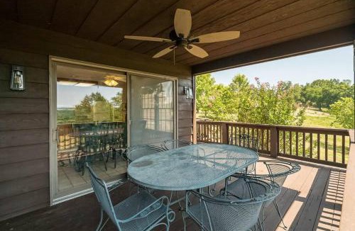 Bonne Terre House | Private NATURE Getaway with HIKING