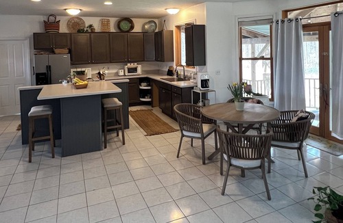 LaFayette House | Private Oasis Close to the City