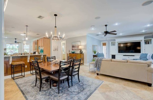 Hobe Sound House | Private Oasis *heated pool and yard.