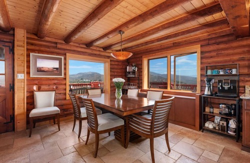 Escondido Cabin | Private ocean-view estate - Close to Surf Cup, Beaches, LegoLand, Safari Park