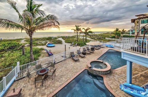 Redington Shores Villa | Private Oceanfront Resort with Pool & Spa