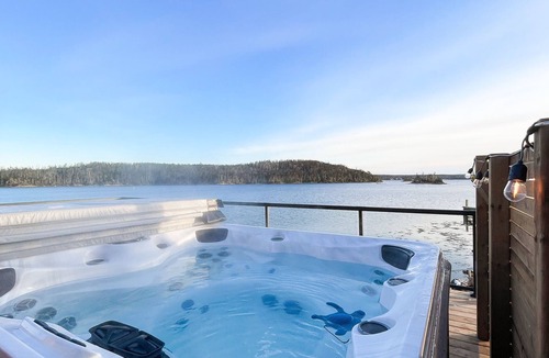 Bayside Cottage | Private Oceanfront Cottage w/Hot Tub - 20 minutes from Halifax
