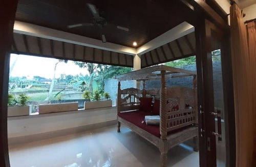 Penestanan Villa | Private One BD with Pool Overlooking to Rice Fields By Hidden Point Villann