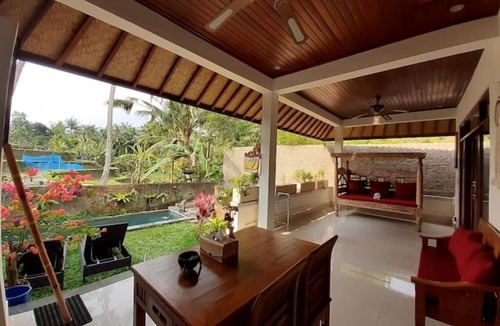 Penestanan Villa | Private One BD with Pool Overlooking to Rice Fields By Hidden Point Villann