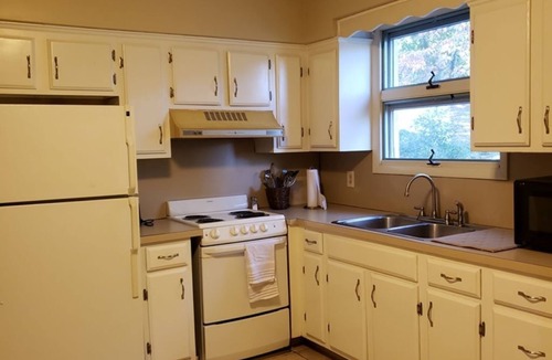 Dillsburg Apartment | Private One Bedroom Apartment on a Golf Course