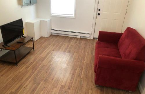 Perth Amboy Apartment | Private one-bedroom and one-bathroom apartment with private street entrance in convenient area, MetLife Stadium FIFA World Cup 35 minutes away